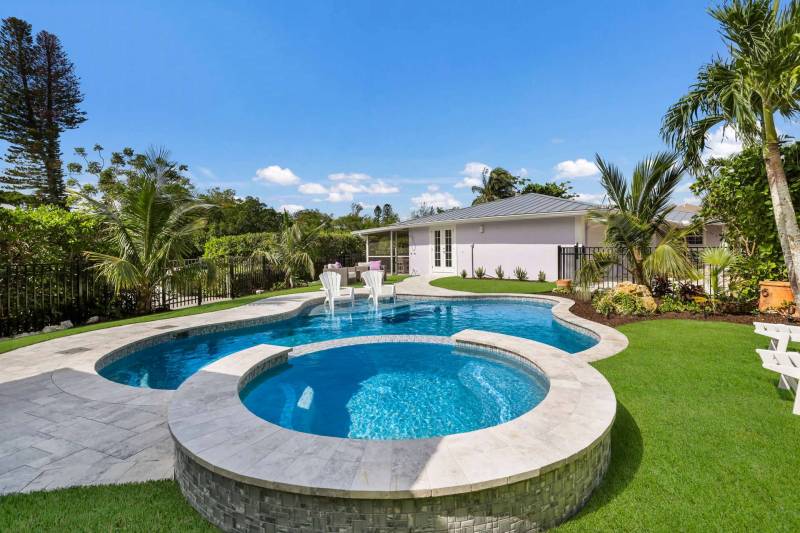 Lavender Lagoon Vacation Rental Lavender Lagoon Vacation Rental